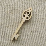 Wood charm "Key"