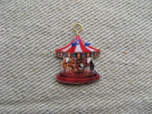 画像1: Decoupage Merry-go-round