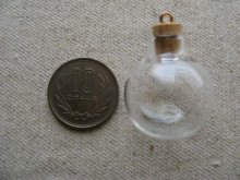 他の写真1: Glass Cork Mini Bottle charm "Big ball"