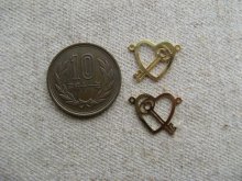 他の写真1: Vintage Key in a Heart Charm  