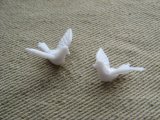 Flying Plastic Doves（Tiny) 2個入り