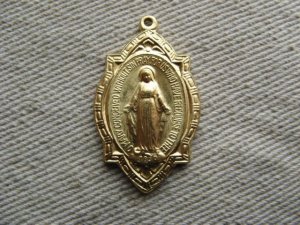 画像1: Brass Medal【MARY】