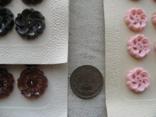 他の写真1: Vintage Plastic Swirly Button