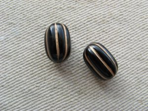 画像1: Vintage style Oval-Melon Beads【BLACK】