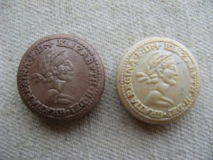 画像1: Vintage "ELIZABETH II" Coin Beads 
