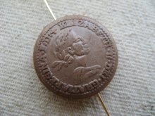 他の写真2: Vintage "ELIZABETH II" Coin Beads 