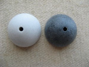 画像1: Vintage Matte Dome Beads 
