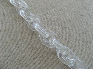 画像1: Vintage Plastic Clear Chain【Oval:14mm】