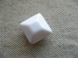 画像1: Vintage Plastic White Diamond Beads