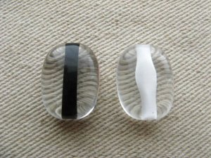 画像2: Plastic Flat-Rec Color-hole Beads 