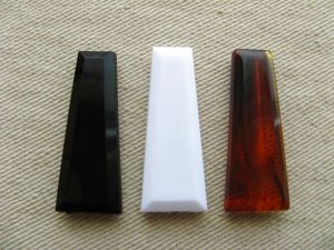 画像1: Acrylic Color Long Trapezoid Beads 2個入り