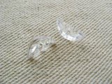 Vintage Plastic Clear Tiny Crescent Beads  2個入り