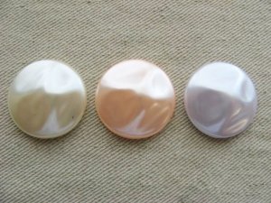 画像1: Vintage Plastic Pearl Baroque Cabochon