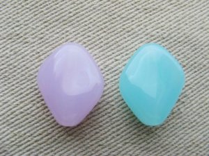 画像1: Vintage Candy Pastel Diamond Beads