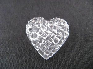 画像2: Vintage Plastic Clear Bumpy Heart Cabochon