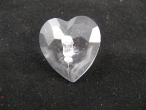 画像2: Vintage Plastic Clear Heart Button