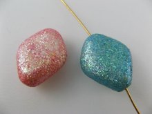 他の写真2: Vintage Plastic Glitter Dia-Beads