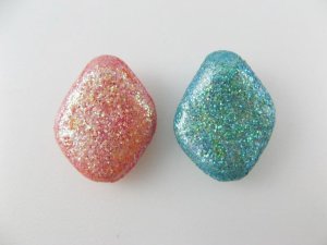 画像1: Vintage Plastic Glitter Dia-Beads