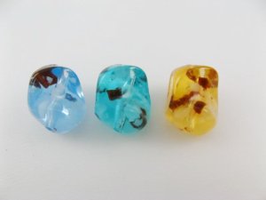 画像2: Vintage Clear Ice Confetti Rec-Tube Beads