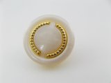 Plastic Round Pearl+Goldline Button