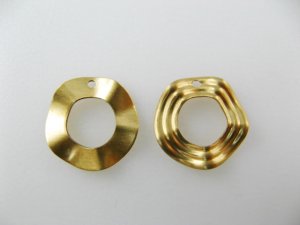 画像1: Brass Wave Ring Charm