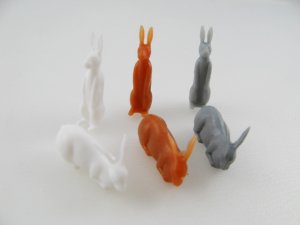 画像1: Plastic Rabbits 1ペア/2個いり