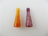 Vintage Plastic "Cone Bottle" Marble Beads 2個入り
