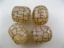 他の写真3: Vintage Plastic Dinosaur Egg Beads