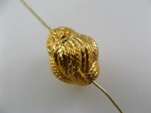 他の写真2: Vintage Plastic Gold Rope Beads