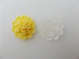 Plastic Cluster Flower