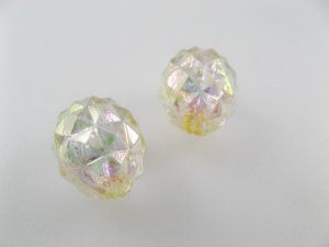 画像1: Vintage Plastic AB Prism-cut Beads 2個入り