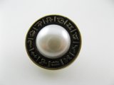 Plastic A/Gold+Pearl  Zodiac Button