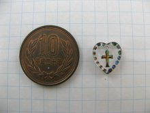 他の写真1: Tiny Cross Heart Glass Intaglio Pendant