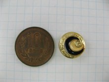 他の写真1: Vintage Plastic Gold Black Swirl Button