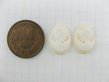 他の写真1: Vintage Plastic Ivory/WH Cameo 18x13mm