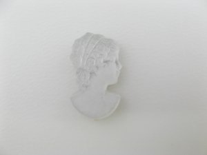 画像1: Vintage Frosted Cameo Head