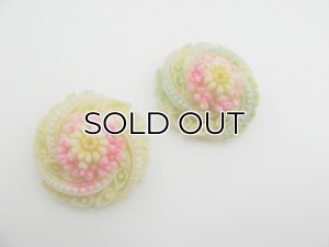 画像4: Vintage Plastic Japanese Flower CabochonII