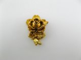 Vintage Plastic Goldplated Stemmed Rose cabochon