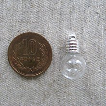 他の写真1: Glass Mini Bottle charm"Light Bulb"