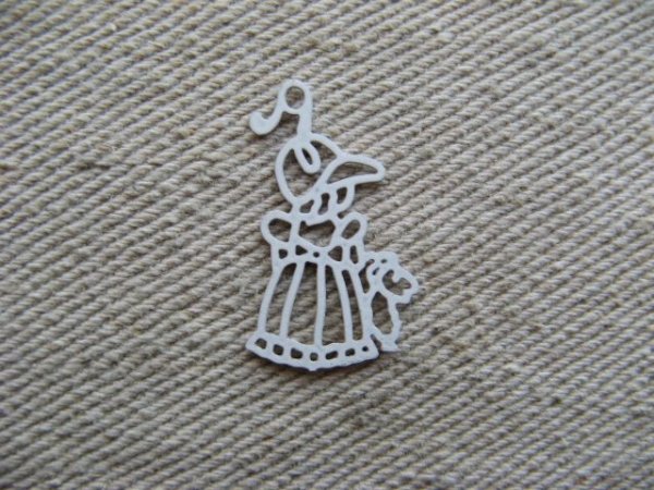 画像1: Vintage White Enameled Girl&Dog charm (1)