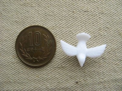 画像1: Flying Plastic Doves（S) 2個入り