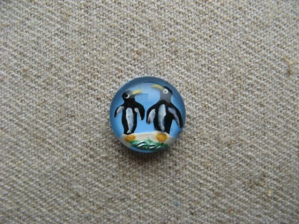 画像1: Glass ”Penguin” Intaglio Cabochon (1)