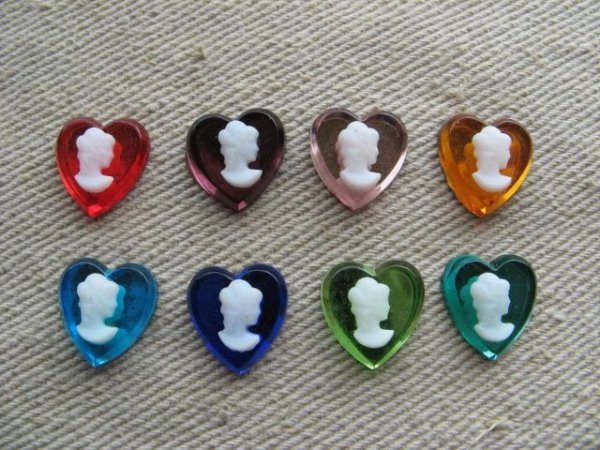 画像1: Vintage Glass Heart+Cameo Cabochon (1)