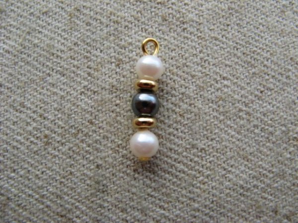 画像1: Vintage Faux Pearl Drop 2個いり (1)