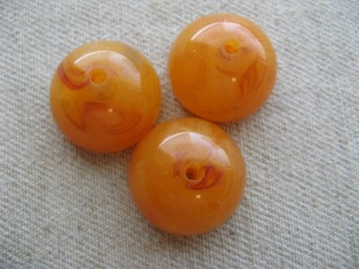 画像3: Vintage Amber Dome Beads 