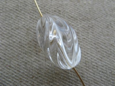 画像2: Vintage Plastic Clear Swirl Oval Beads 