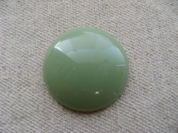 画像1: Vintage Plastic Jade Round Cabochon (1)