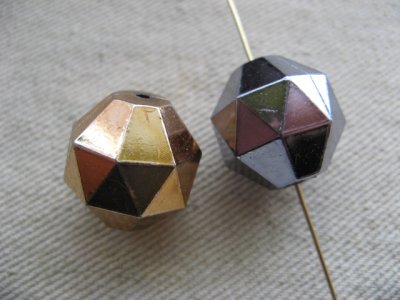 画像2: Vintage Metal Octagon Faceted Beads