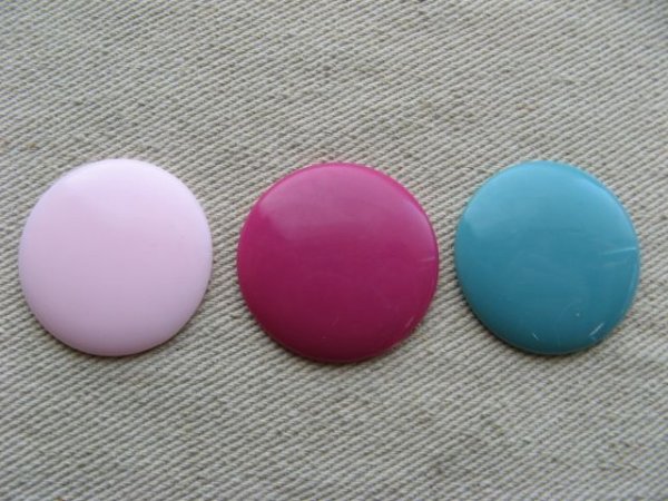 画像1: Vintage Plastic Low Dome Round Cabochon  (1)