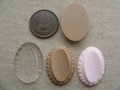 画像1: Vintage Acrylic Clear Oval+Wave Cabochon